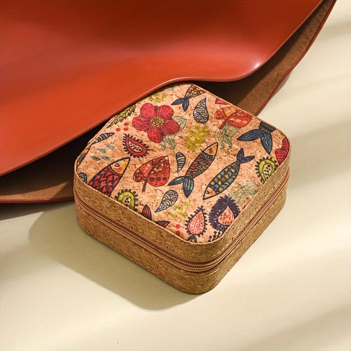 Produktbild Only-Bags.Store Vintage-inspirierte Schmuckschatulle mit Holzmaserung - kompakter, quadratischer Organizer mit