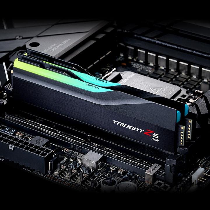 Productafbeelding G.Skill DDR5 PC 7200 CL34 KIT 32-TZ5RK (2 x 16GB, 7200 MHz, DDR5 RAM, DIMM 288 pin)