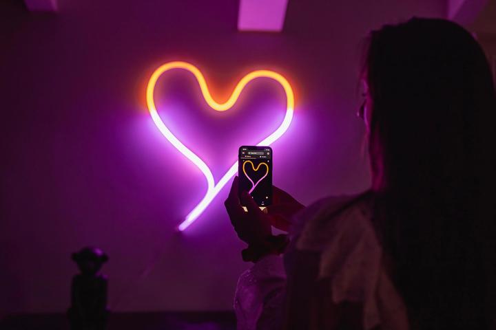 Actual product image Twinkly Flex (RGB, 300 cm, Indoor)