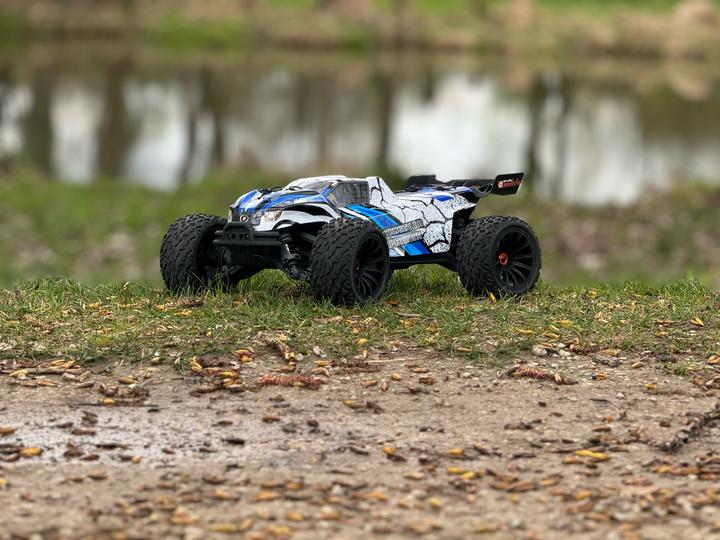 Produktbild DF-Models Z-10 Competition Truggy Brushed RTR