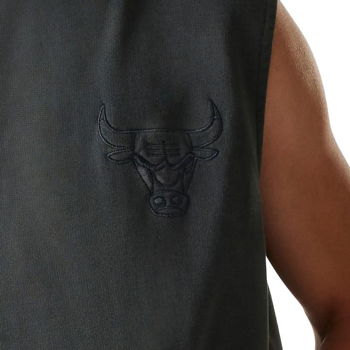 Actual product image New Era Chicago Bulls sleeveless hoodie Washed (M)