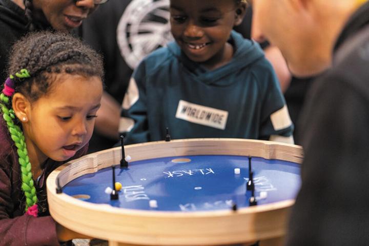 Immagine prodotto Game Factory Klask 4 (Tedesco, Francese, Italiano, Inglese)