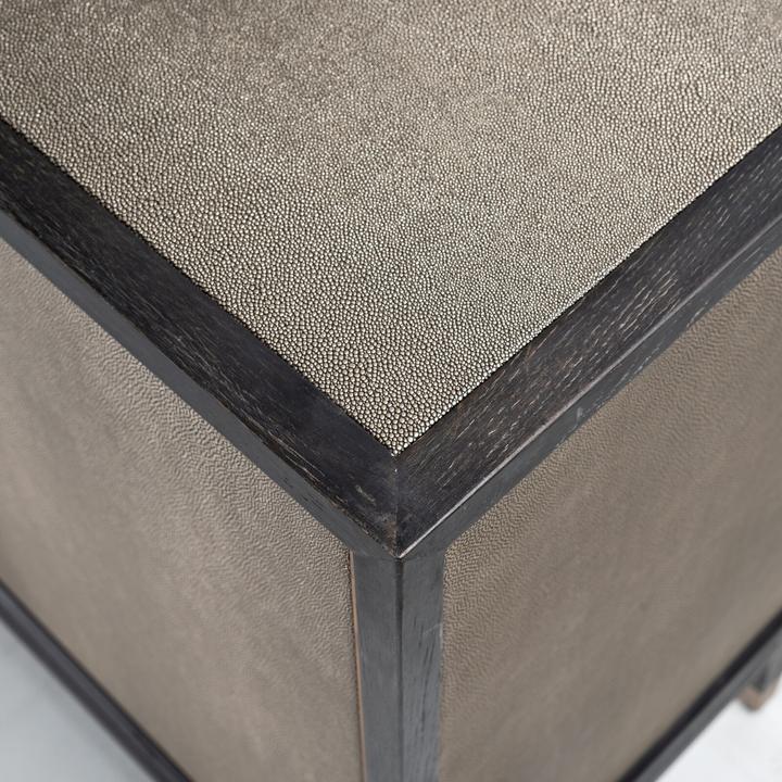 Actual product image Richmond Interiors Sideboard Bloomingville black gold brushed 193 (193 x 45 x 86 cm)