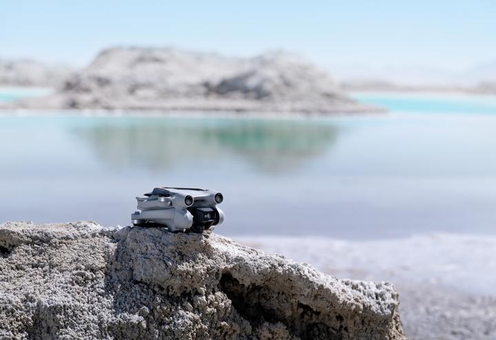 Produktbild DJI Mini 3 Pro (34 min, 249 g, 48 Mpx)