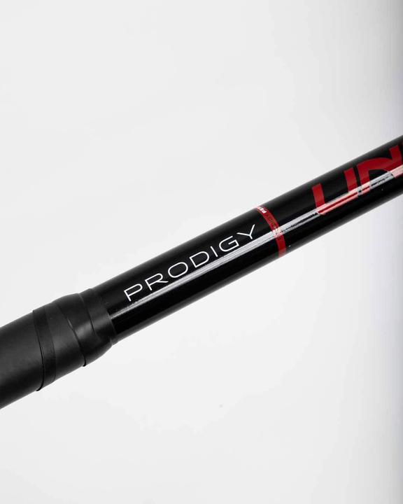 Produktbild Unihoc EPIC YOUNGSTER PRODIGY 36 schwarz/rot 24/25 (60 cm, Links)
