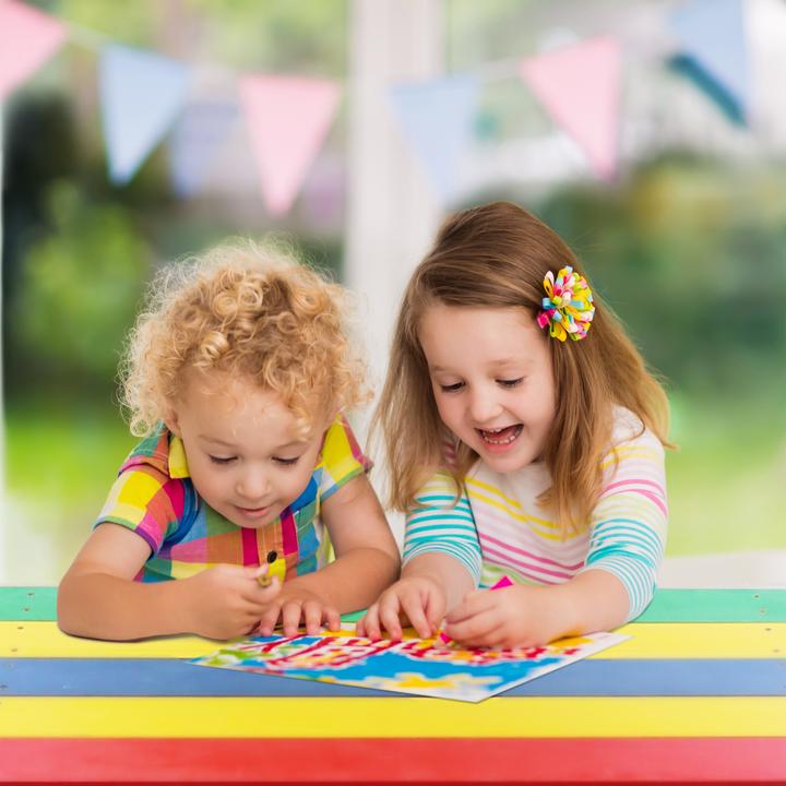 Produktbild Axi Nick Sand & Wasser Picknicktisch Regenbogen - Sonnenschirm Regenbogen