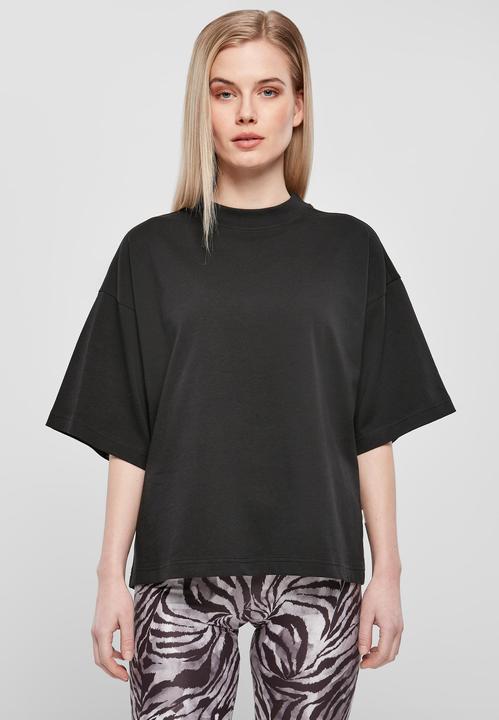Actual product image Urban Classics Ladies Organic Heavy Tee (4XL)