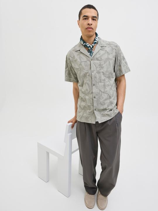 Actual product image Jack & Jones Jprblaluca Emboridery S/S Shirt (XL)