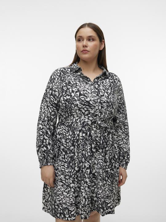 Image du produit Vero Moda Coupe normale Col chemise Curve Poignets non réglables Manches larges Robe courte (46)