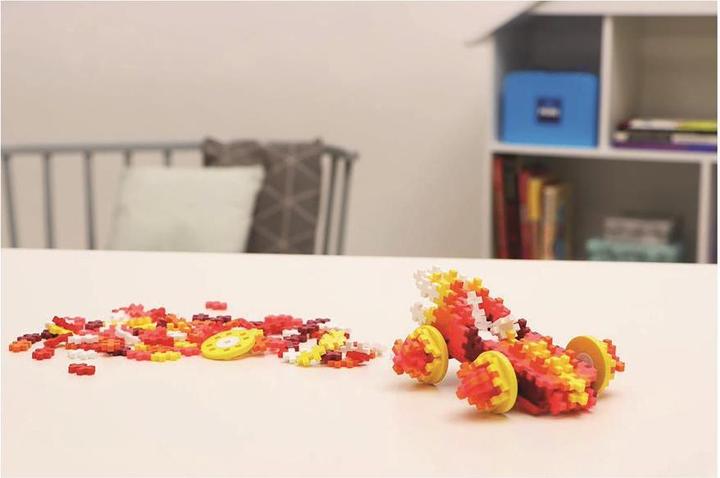 Actual product image Plus-Plus Creative building blocks car fire