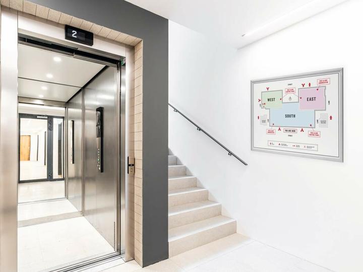 Immagine prodotto Durable Telaio a scatto in alluminio A1 argento