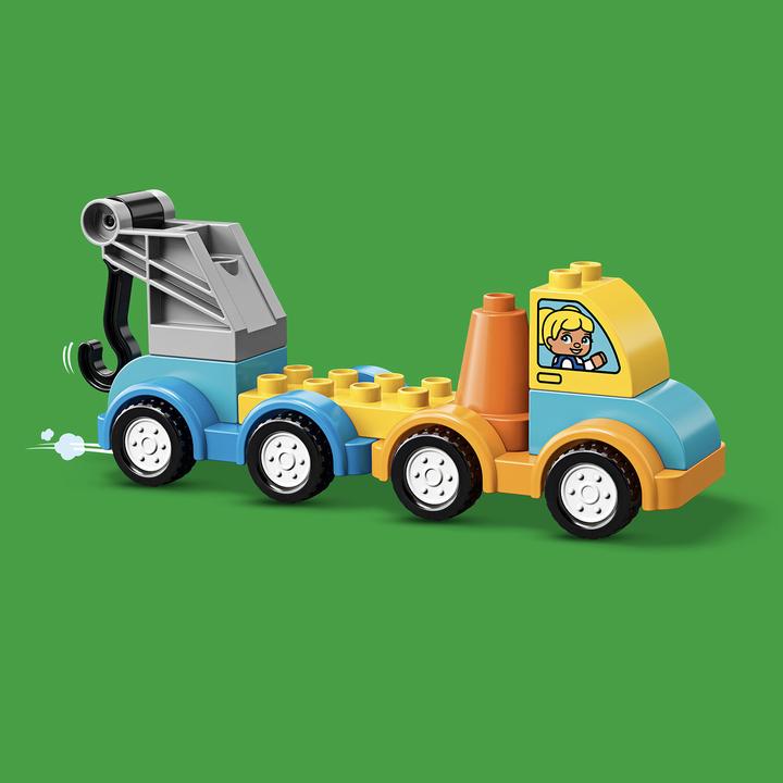 Actual product image LEGO DUPLO My first tow truck (10883)