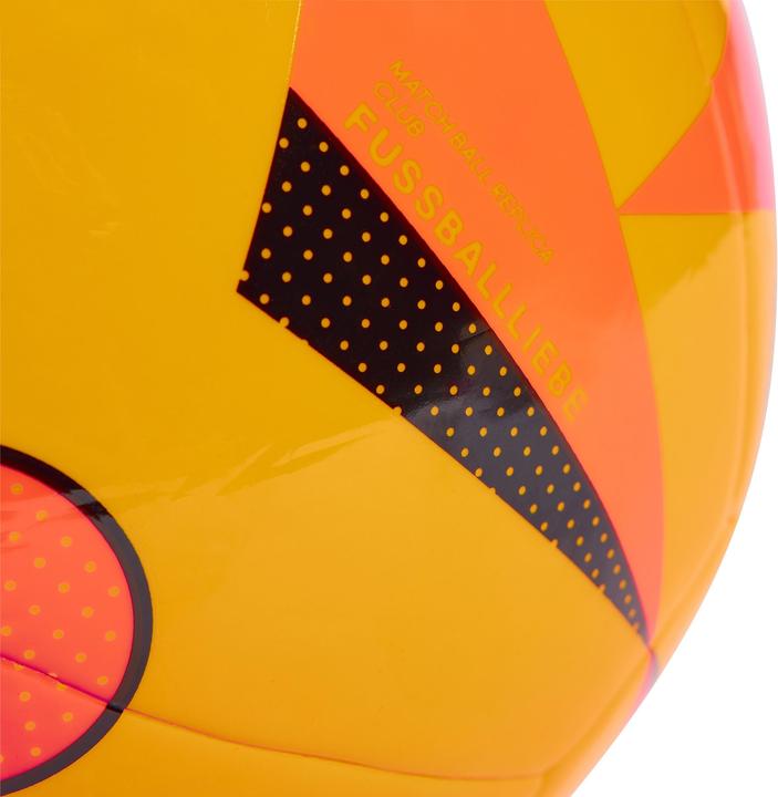 Actual product image adidas Piłka Euro24 Club Football Love IP1615