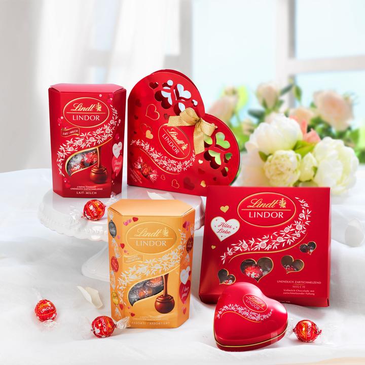 Immagine prodotto Lindt Lattina di cuore di latte Lindor (62 g)
