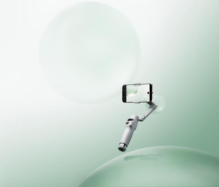 Immagine prodotto DJI Osmo Mobile 7 (Smartphone, 0.30 kg)