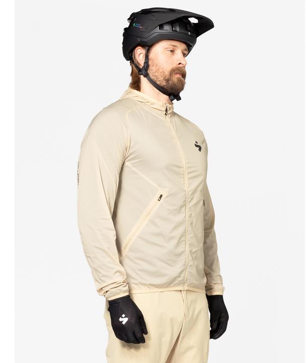 Actual product image Sweet Protection Hunter Hooded Wind Jacket (M)