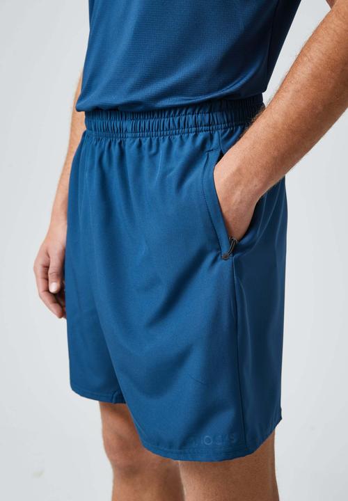 Actual product image Snocks Men's short sports trousers (S)