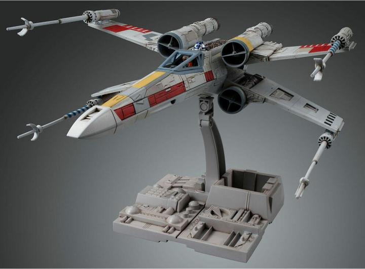 Produktbild Revell 172 XWing Starfighter Bausatz