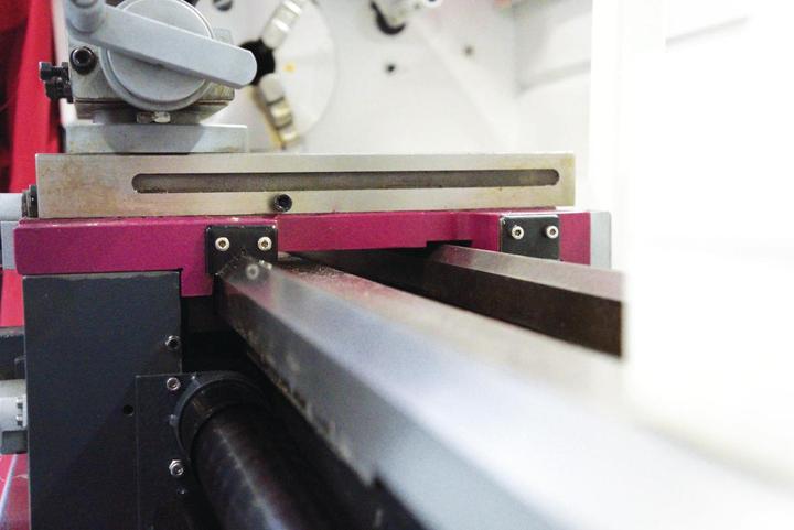 Produktbild Optimum Leit- und Zugspindel-Drehmaschine TU 3008VB