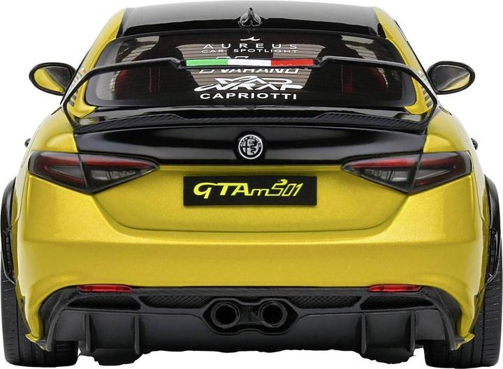 Actual product image Solido 1:18 Alfa Romeo Giulia GTA yellow