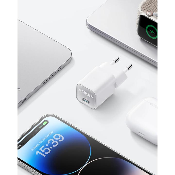Actual product image Anker 511 Nano Charger (30 W)