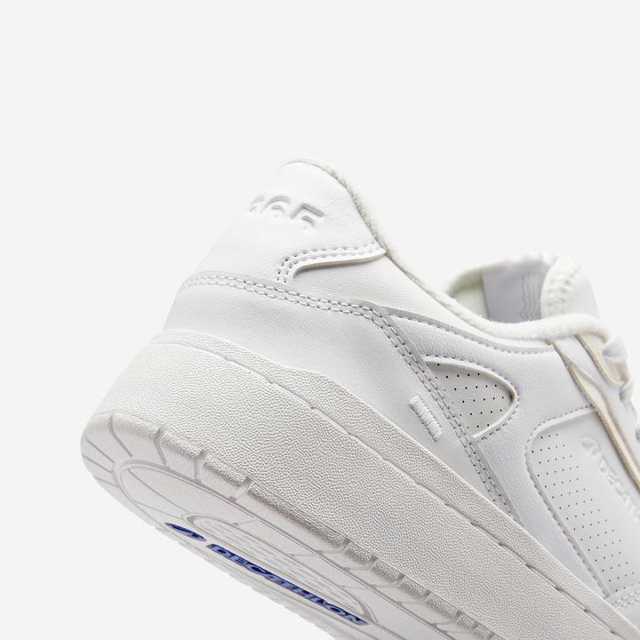 Image du produit Decathlon Baskets - CJ80 blanc (43)