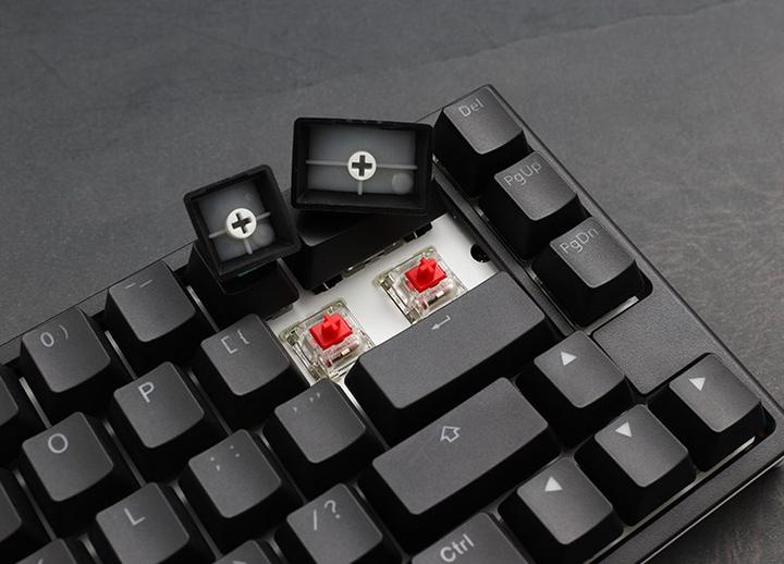 Produktbild Ducky One 2 (DE, Kabelgebunden)