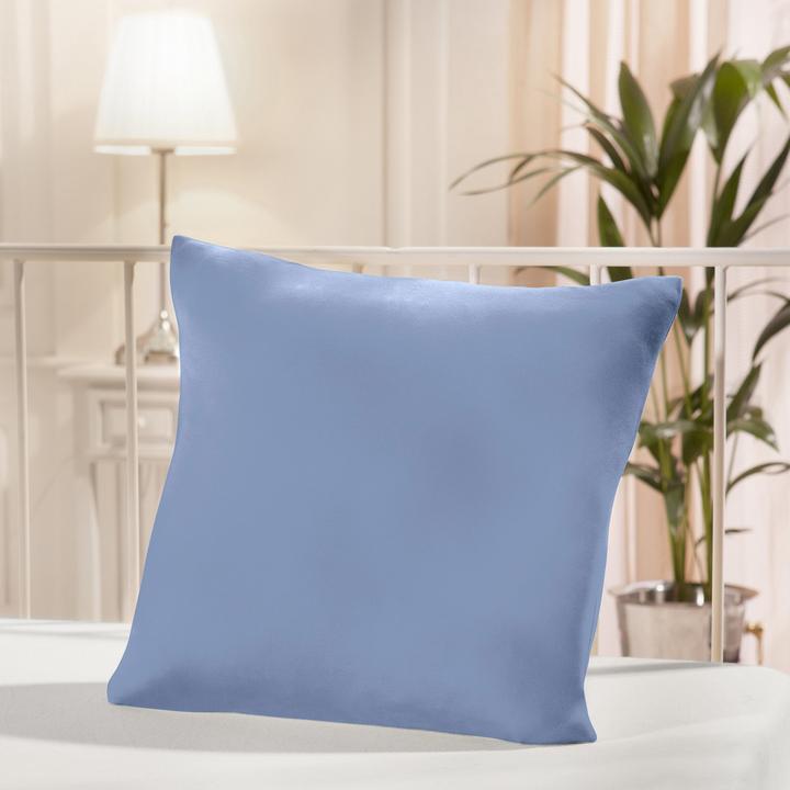 Hellblau