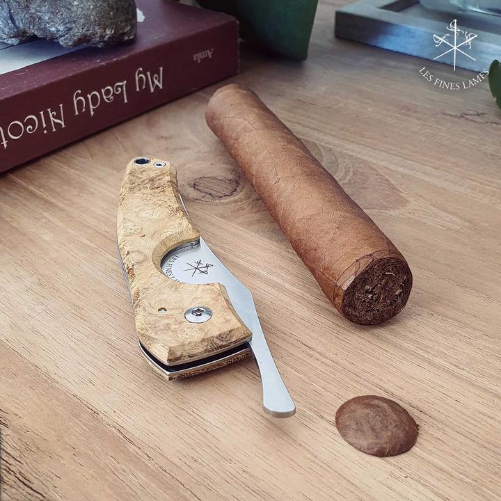 Actual product image Les Fines Lames Cigar Knife Le Petit Acacia Burl (1 x)