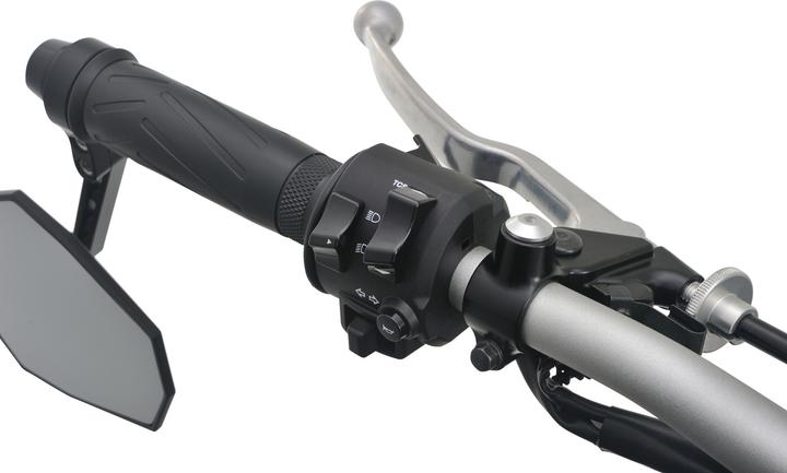 Produktbild Daytona Schraubenkappe CNC-Aluminium silber eloxiert F. Spiegel Gewinde M10 X P1.25 Rechtsgewinde