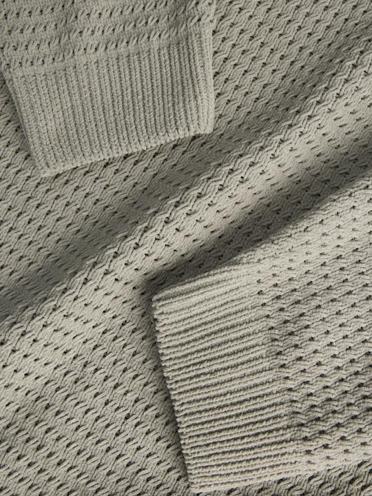 Produktbild Jack & Jones Jprlogan Knit Split Neck Styd Ss25 (L)