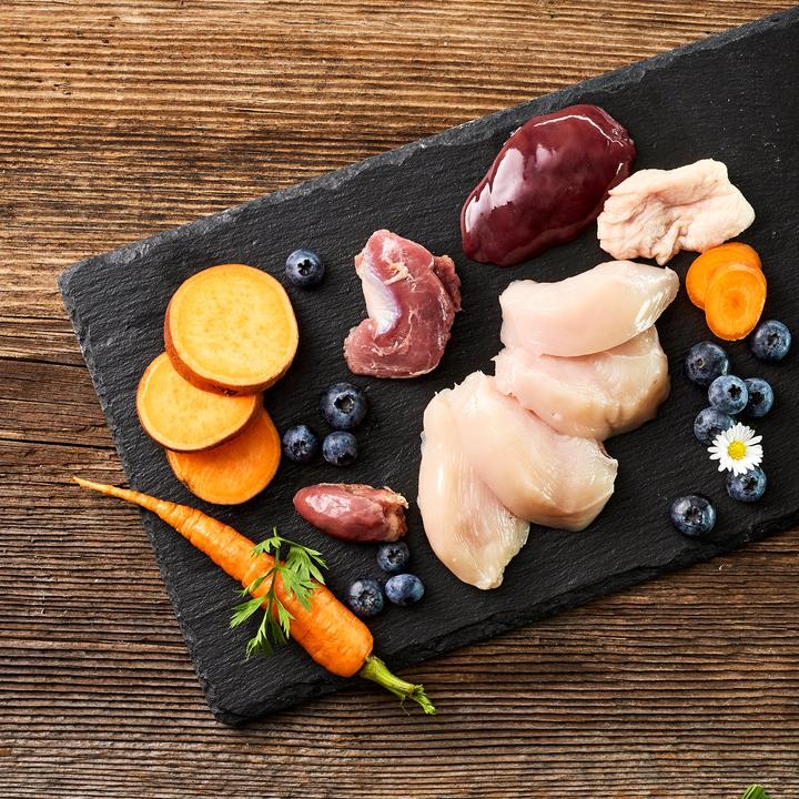 Produktbild Fleischeslust Nassfutter Feines Geflügel mit Süsskartoffel 200 g (Adult, 1 Stk., 200 g)