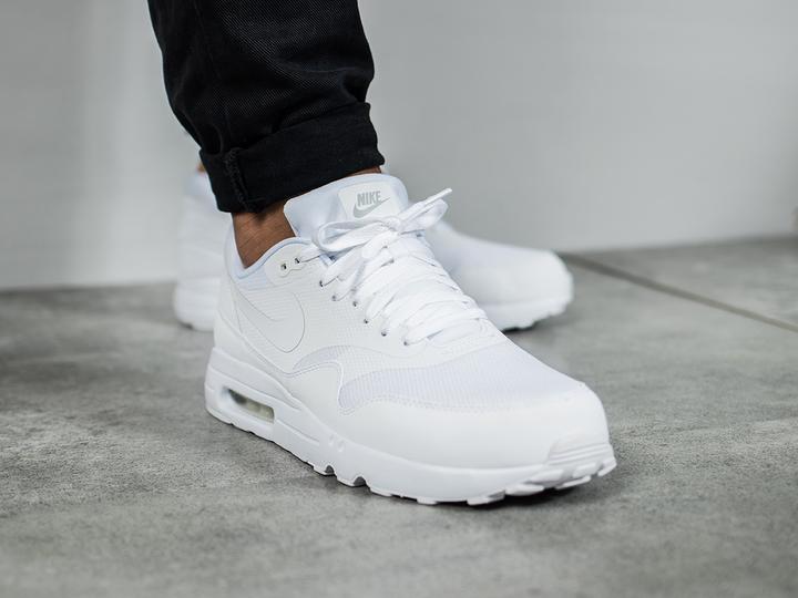 Produktbild Nike Air Max 1 Ultra 2.0 Essential (45)