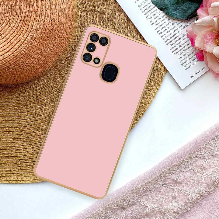 Image du produit Cadorabo Housse pour Samsung Galaxy M31 en TPU avec protection pour appareil photo style LM130 (Samsung Galaxy M31)