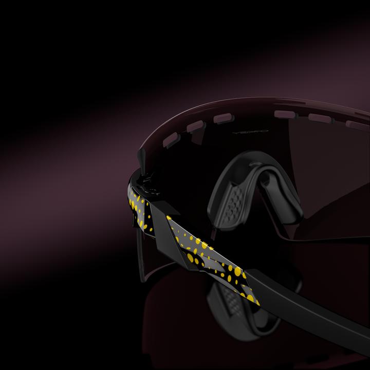 Actual product image Oakley Encoder Strike Vented (Black ink, Prizm Road Black)