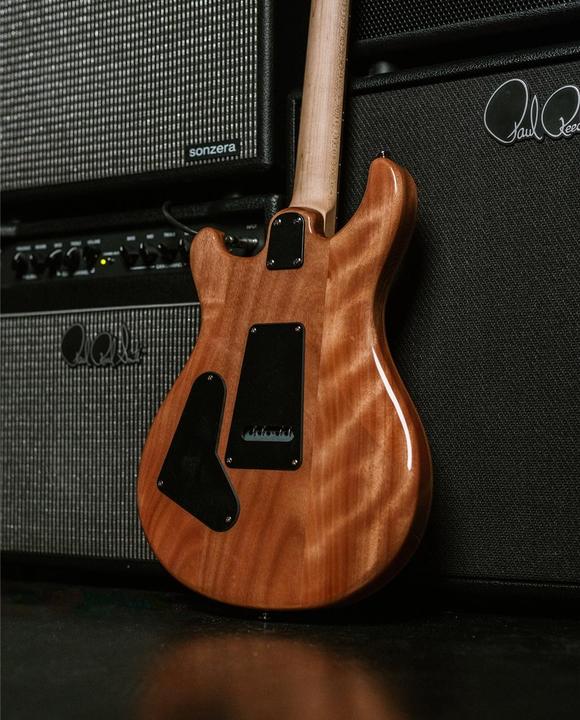 Actual product image PRS SE CE 24 (Electric guitar, Mahogany, Rosewood, Maple)