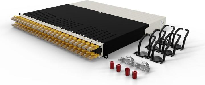 Actual product image PATCHBOX one / 8RU / Cat 6A, UTP, 0.8 m, yellow (U/UTP, CAT6a, 0.80 m)