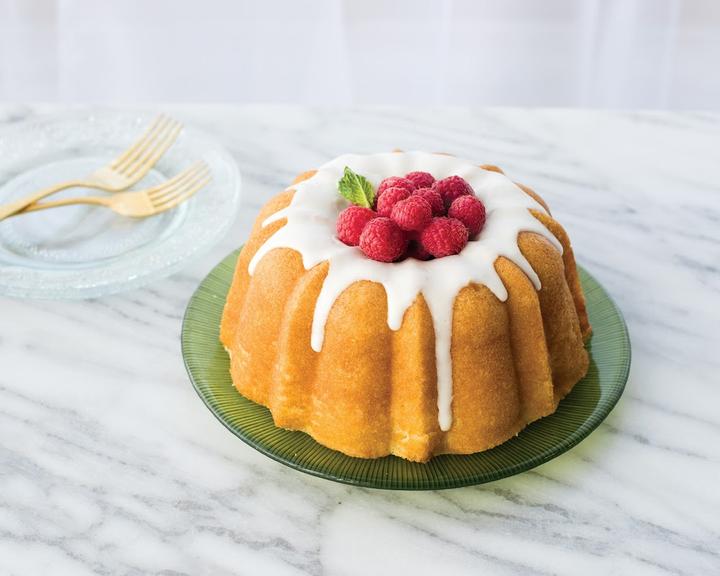 Actual product image Nordic Ware Backform Anniversary Bundt Pan - 12 Cup (26.70 cm)