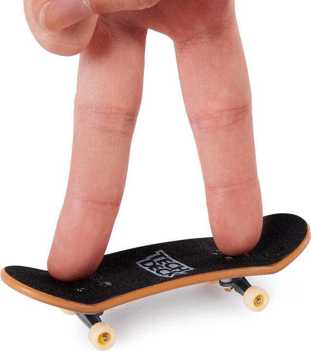Actual product image Tech DECK Skateboards, 4 pcs. (German, French, Italian, English)