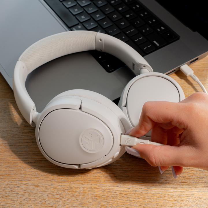 Actual product image JLab Audio JBuds Lux (ANC, 70 h, Wireless)