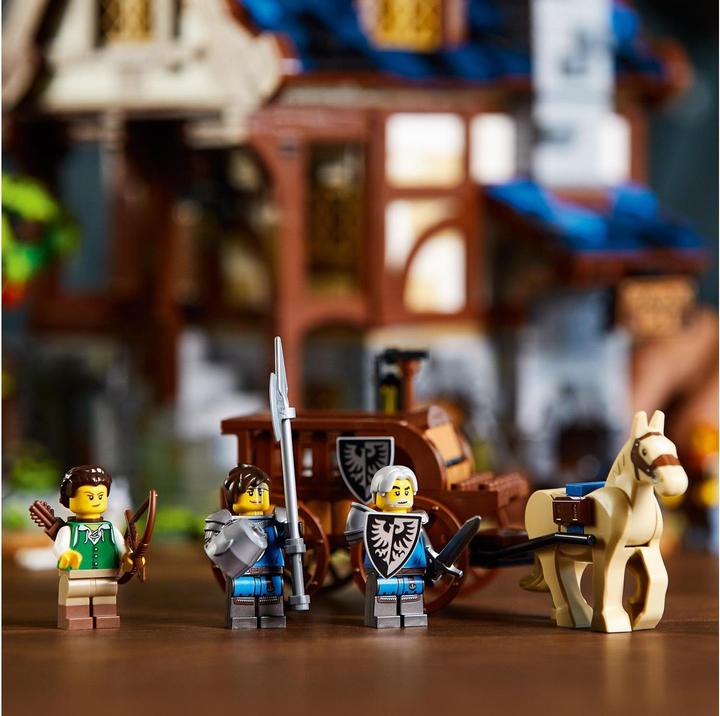 Actual product image LEGO Medieval forge (21325, LEGO Ideas, LEGO Rare Sets)