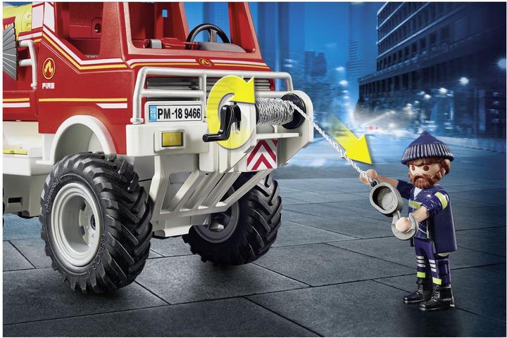 Actual product image Playmobil Fire truck (9466, Playmobil City Action)