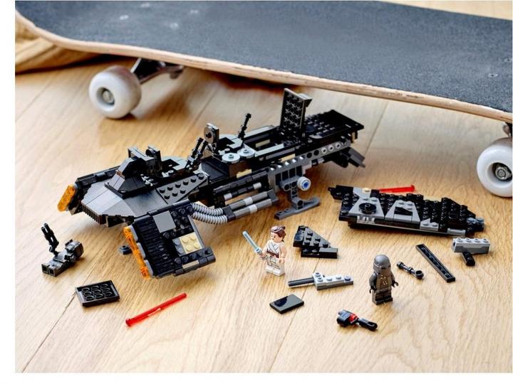 Image du produit LEGO Navire de transport des Chevaliers de Ren (75284, LEGO Star Wars)