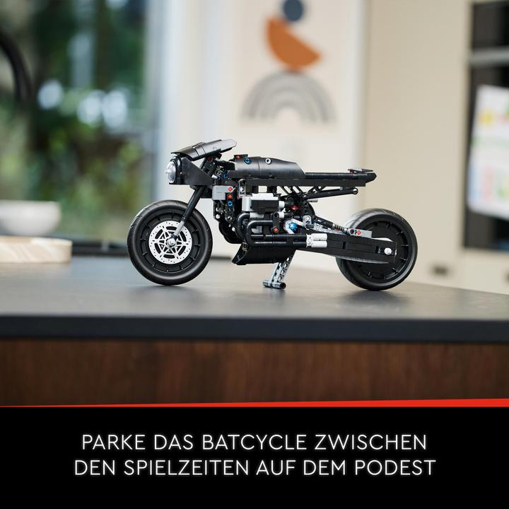 Actual product image LEGO The Batman - Batcycle (42155, LEGO Technic)