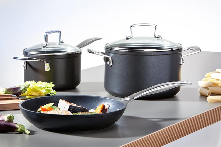 Produktbild Le Creuset Profitopf (20 cm, Kochtopf, Edelstahl, Aluminium)