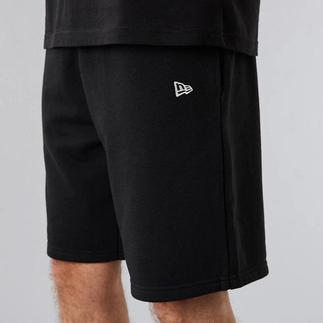 Actual product image New Era Essentials Shorts 60416739 - XL (XL)
