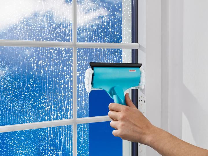 Actual product image Leifheit Window wiper Window & Frame Cleaner S micro duo (1 pcs.)