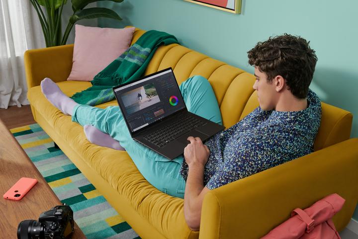 Produktbild HP Envy x360 (15.60", AMD Ryzen 5 5500U, 8 GB, 512 GB, DE)