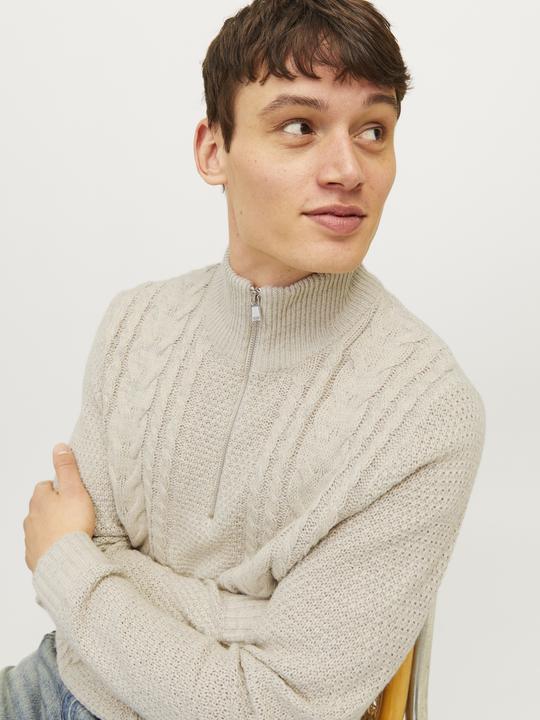 Produktbild Jack & Jones Einfarbig Viertel-Reissverschluss Viertel-Reissverschluss (XXL)
