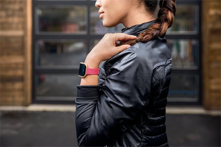 Image du produit Fitbit Bracelet de feu (40 mm, Élastomère, Flamboyer)